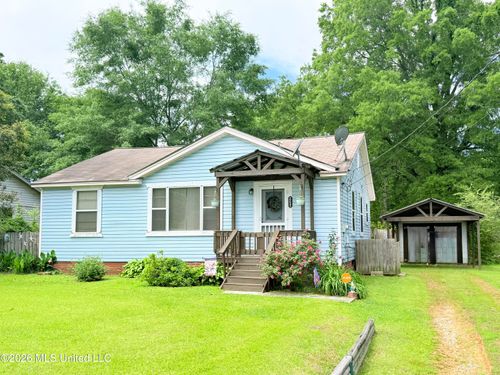 2221 Long St, Grenada, MS, 38901-5402 | Card Image