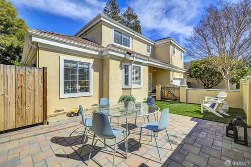 1595 Fifth Ave, Belmont, CA, 94002-3834 | Card Image