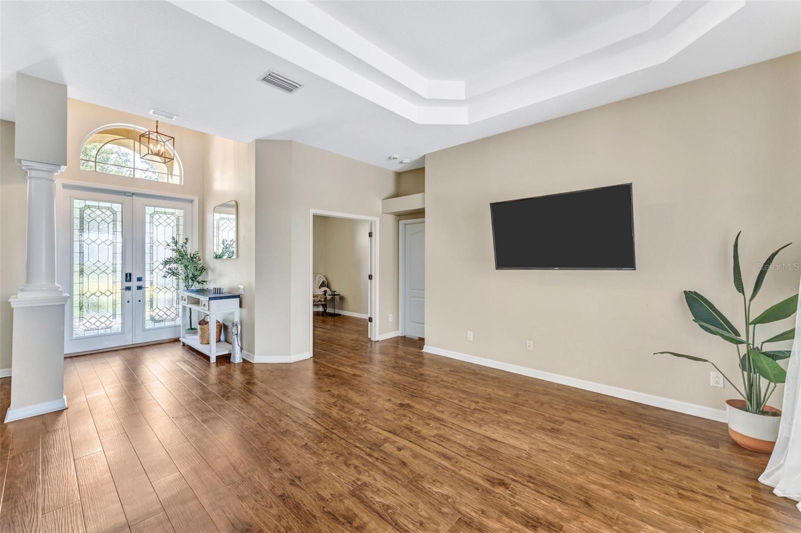 Residential in LAND O LAKES 5