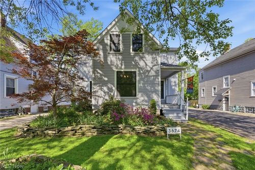 3674 Stoer Rd, Shaker Heights, OH, 44122-5116 | Card Image