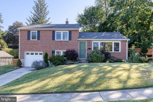 1 Hilltop Pl, BALTIMORE, MD, 21228 | Card Image