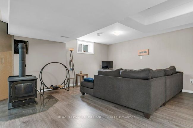 1554 Shannon Rd, House other with 3 bedrooms, 3 bathrooms and 6 parking in Plainfield ON | Image 23