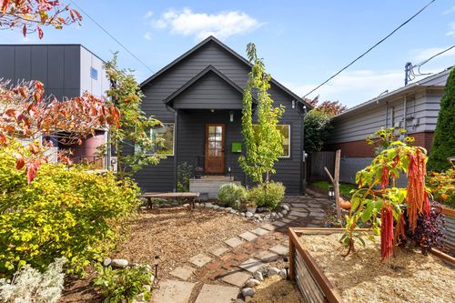4430 29th Ave W, Seattle, WA, 98199-1449 | Card Image