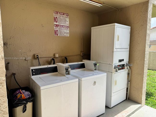 APT-201 - 2620 W 76 Th St, Condo with 2 bedrooms, 2 bathrooms and null parking in Hialeah FL | Image 27