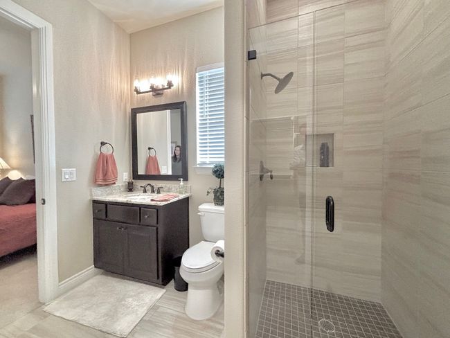 Full Bathroom with shower for 3rd Bedroom | Image 31