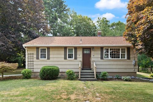 20 Raymond Ave, Raynham, MA, 02767-1014 | Card Image