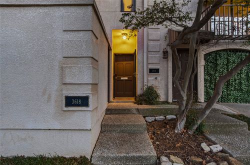 3618 Reagan St, Dallas, TX, 75219-4336 | Card Image
