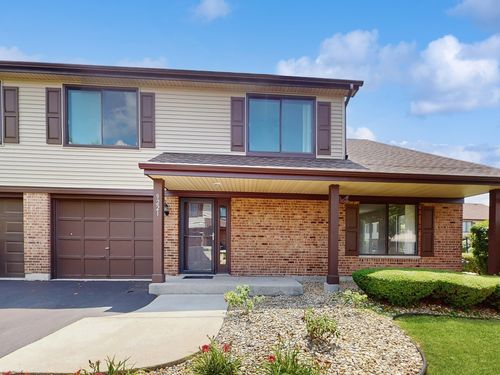 9221 Auburn Ct, Orland Park, IL, 60462-2059 | Card Image