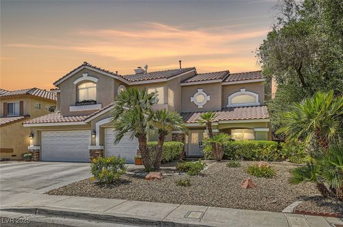 3749 Climbing Rose St, Las Vegas, NV, 89147-4288 | Card Image