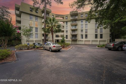 4e-1717 Nw 23rd Ave, Gainesville, FL, 32605-3004 | Card Image