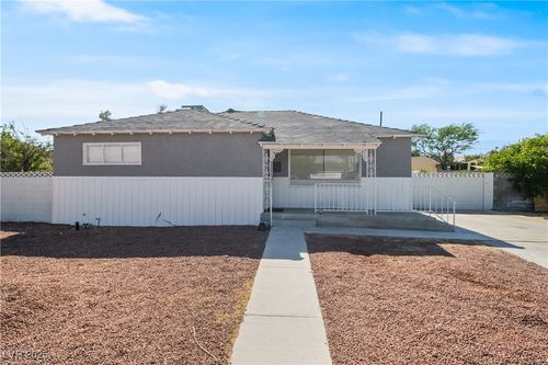 1336 Darmak Dr, Las Vegas, NV, 89102-1812 | Card Image