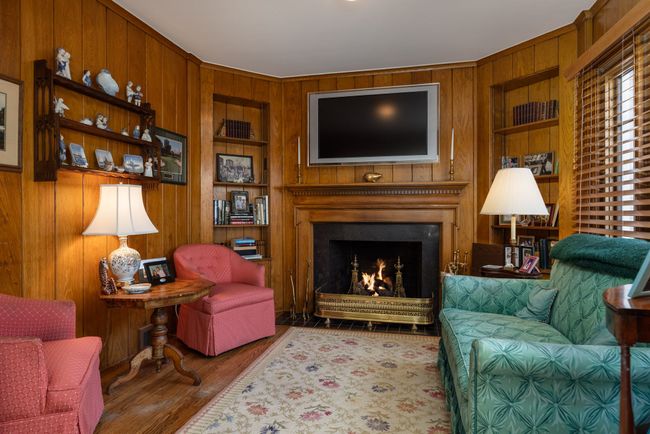 43 Cranford Ln, Condo with 4 bedrooms, 3 bathrooms and null parking in Grosse Pointe MI | Image 16