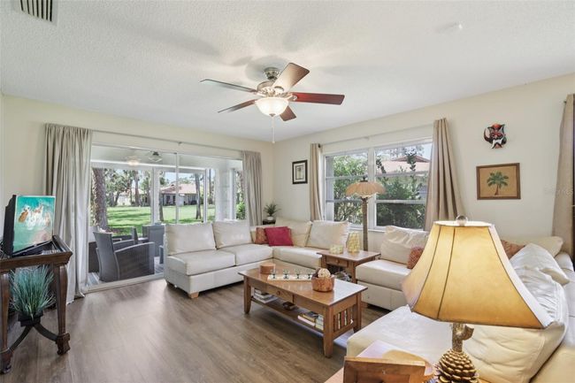 81 - 7172 Grey Squirrel Blvd, House other with 2 bedrooms, 2 bathrooms and null parking in SARASOTA FL | Image 4