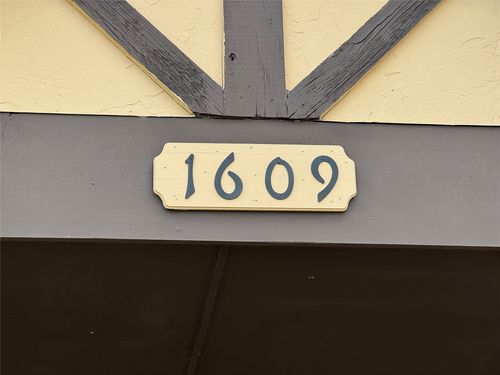 1609 Autumn Breeze Ln, Lewisville, TX, 75077-2429 | Card Image