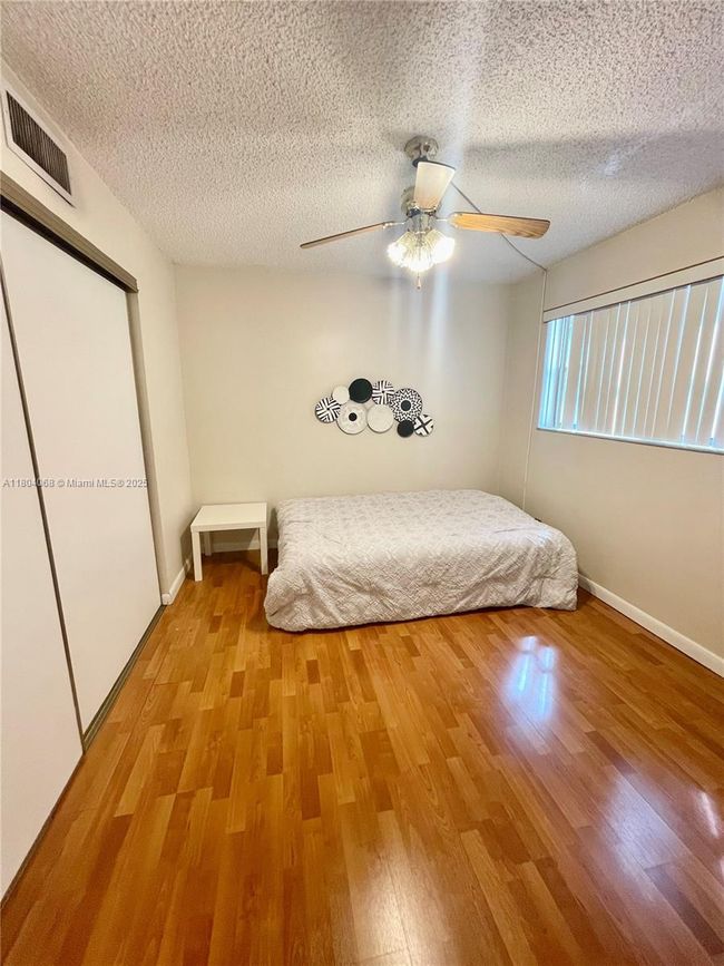 APT-410 - 2312 S Cypress Bend Dr, Condo with 2 bedrooms, 2 bathrooms and null parking in Pompano Beach FL | Image 22