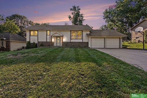 1326 S 166 Street, Omaha, NE, 68130 | Card Image