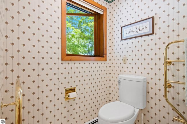 3485 N West Torch Lake Dr, House other with 5 bedrooms, 4 bathrooms and null parking in Kewadin MI | Image 39