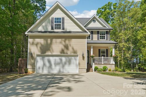 143 Fremont Loop, Mooresville, NC, 28115-8591 | Card Image