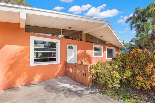 9208 River Cove Dr, Riverview, FL, 33578-4909 | Card Image