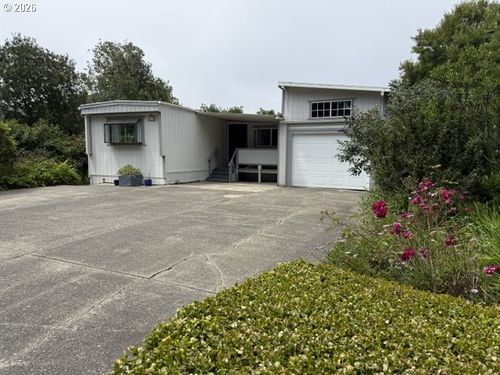 218-1600 Rhododendron Dr, Florence, OR, 97439-7301 | Card Image