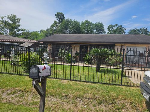 1716 Maiden Ln, Richmond, TX, 77469-1536 | Card Image