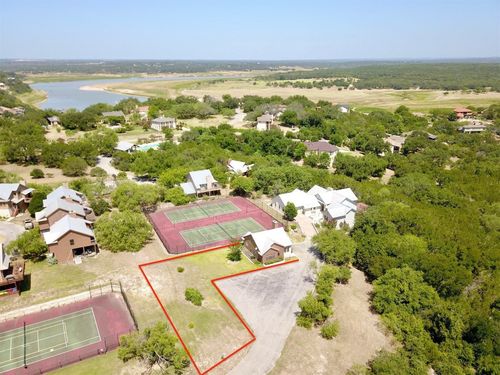 113 Courtside Way, Spicewood, TX, 78669-3223 | Card Image