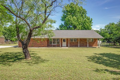 202 Old Justin Rd, Argyle, TX, 76226-3507 | Card Image