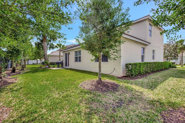 92 Palmetto Ln, House other with 4 bedrooms, 3 bathrooms and null parking in Royal Palm Beach FL | Image 44
