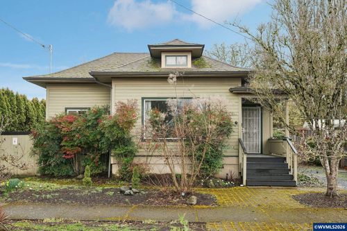 1051 Sw Ellis St, Dallas, OR, 97338-2227 | Card Image