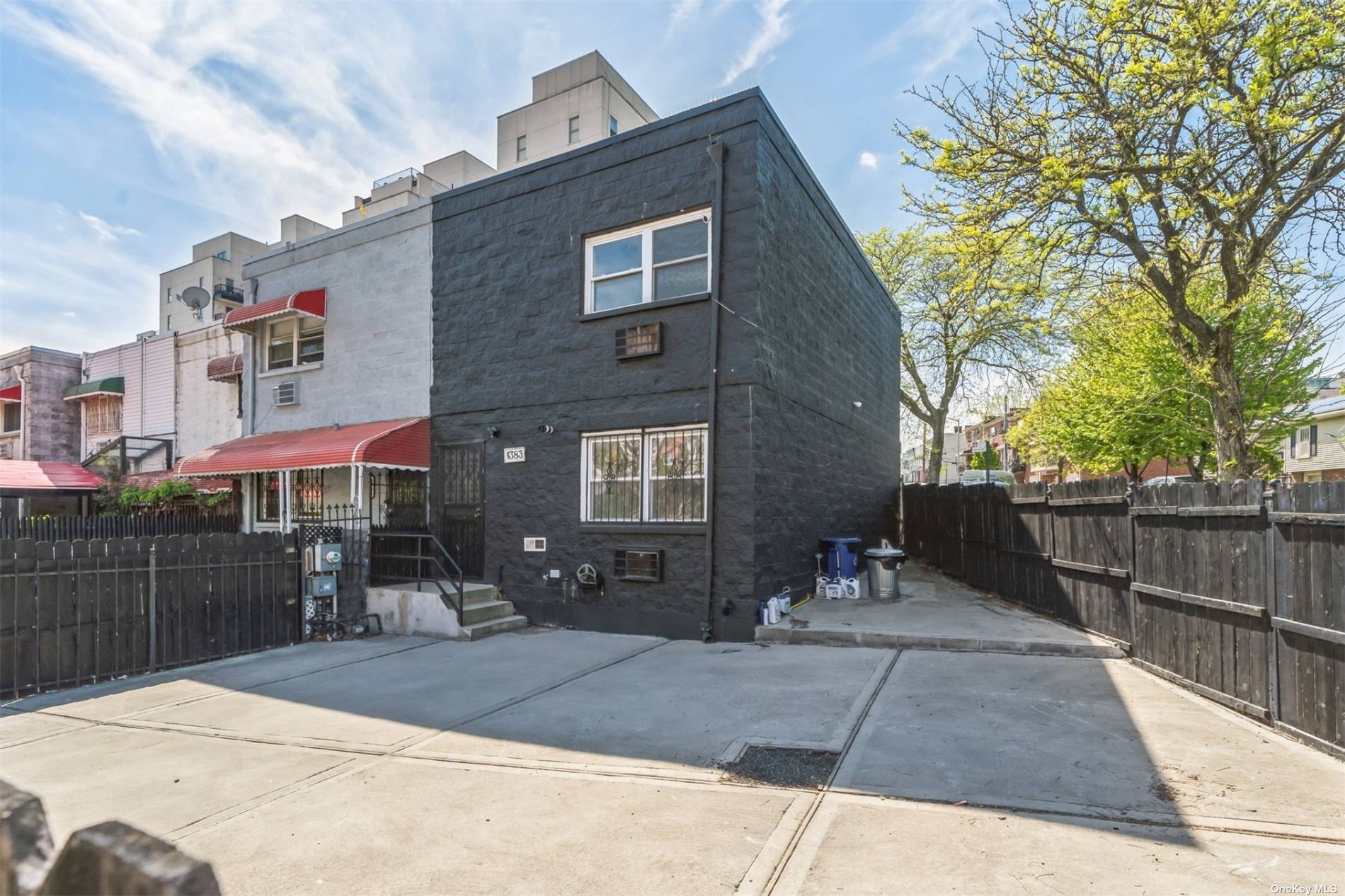 1383 Intervale Avenue, For Sale in Bronx Zoocasa