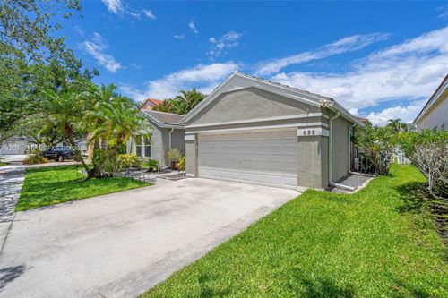 632 Carrington Ln, Weston, FL, 33326-3579 | Card Image