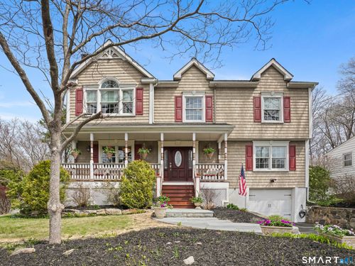 82 Ramapoo Rd, Ridgefield, CT, 06877-3718 | Card Image