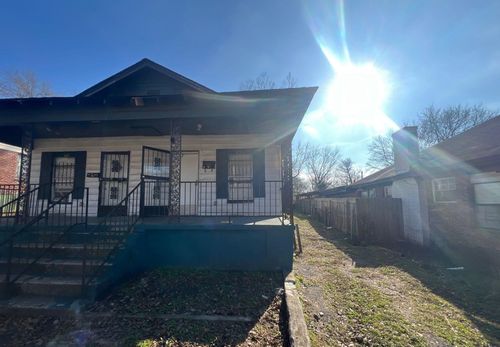 35-33-35 E Davant Ave, Memphis, TN, 38109-2304 | Card Image