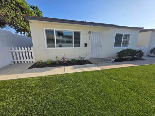 229 S 36th Street, San Diego, CA, 92113 | Card Image