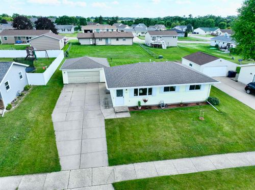 739 Roosevelt Ave, Janesville, WI, 53546-3102 | Card Image
