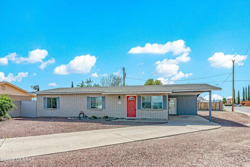 812 N Douglas Avenue, Willcox, AZ, 85643 | Card Image