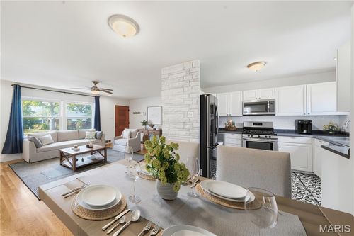 3817 Upton St, Saint Louis, MO, 63116-3003 | Card Image