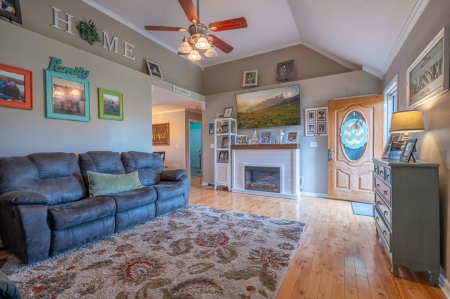 70 N Keener Rd, House other with 4 bedrooms, 3 bathrooms and 2 parking in Leoma TN | Image 5