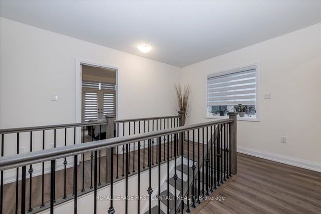 11 Calypso Ave, House other with 4 bedrooms, 4 bathrooms and 4 parking in Minesing ON | Image 10