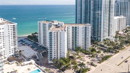 1623-3001 S Ocean Dr, Hollywood, FL, 33019-2876 | Card Image