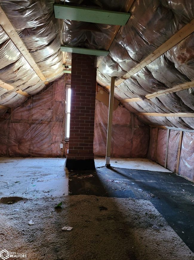 202 N West St, House other with 4 bedrooms, 2 bathrooms and null parking in Sigourney IA | Image 37