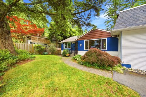 1611 Lynn Valley Rd, North Vancouver, BC, V7J2B5 | Card Image
