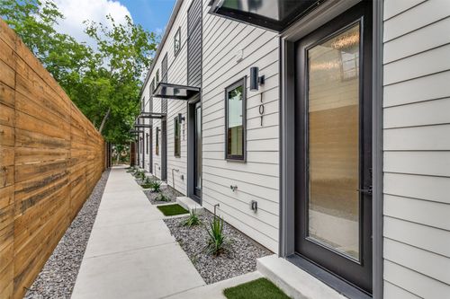 106-4715 Live Oak Street, Dallas, TX, 75204 | Card Image