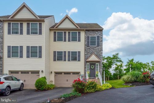 134 Gentlemens Way, LANCASTER, PA, 17603-5690 | Card Image
