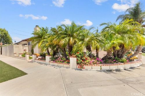 2103 E Nura Pl, Anaheim, CA, 92806-4633 | Card Image