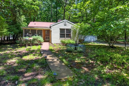 7110 Horseshoe Drive, Chikaming Township, MI, 49128 | Card Image