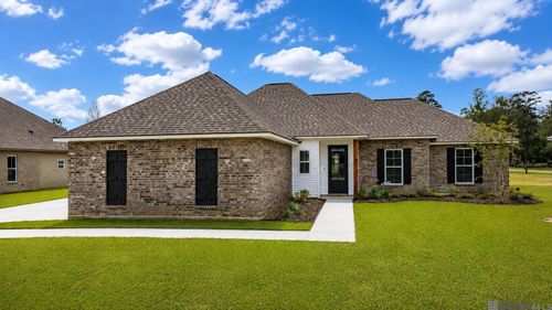 31513 Dunn Rd, Denham Springs, LA, 70726-1535 | Card Image
