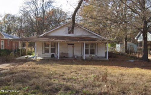 419 Olive St, Moorhead, MS, 38761-6622 | Card Image