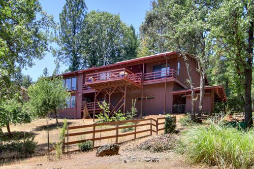 18119 Norlene Way, Grass Valley, CA, 95949 | Card Image