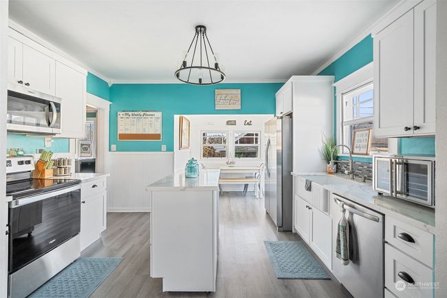 705 B St, House other with 4 bedrooms, 2 bathrooms and 1 parking in Vader WA | Image 8
